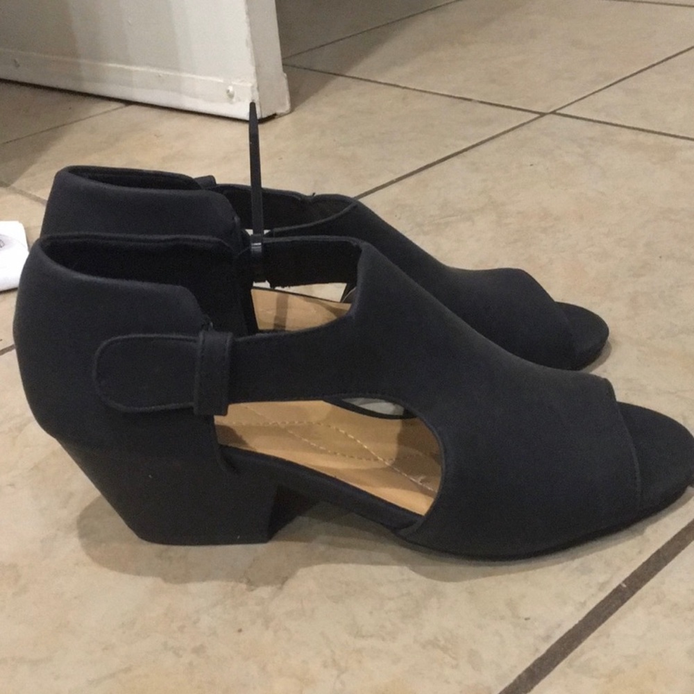 LauraScott Women’s BLACK OpenToe platform Sandals